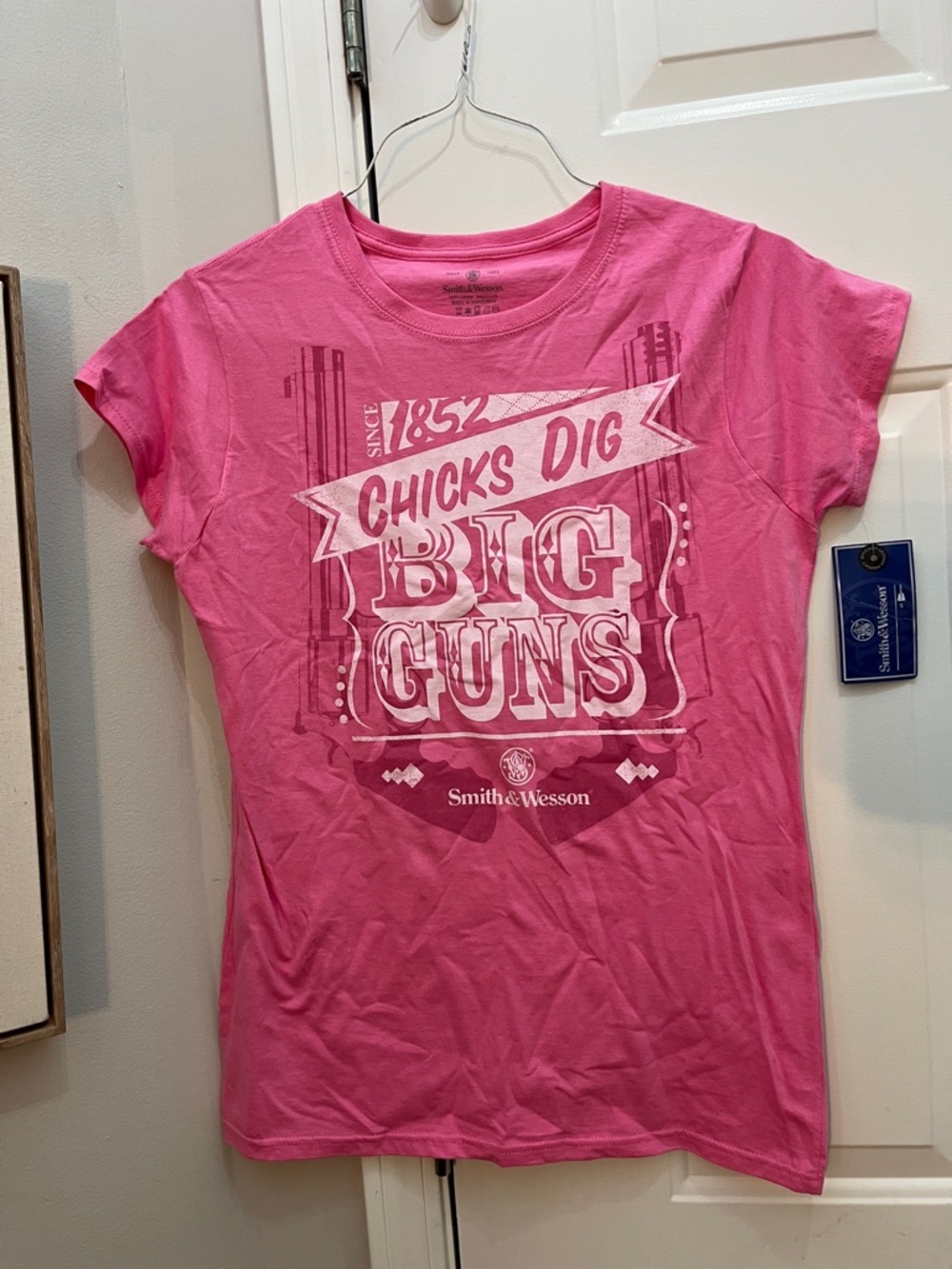 Smith & Wesson Pink 'Chicks Dig Big Guns' Graphic Tee